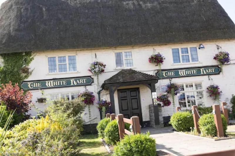 The White Hart, Wroughton Bed & Breakfast Swindon Exterior foto